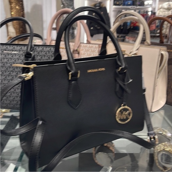 Michael Kors Sheila Medium Center Zip Satchel Bag
Color: Black - Picture 3 of 14